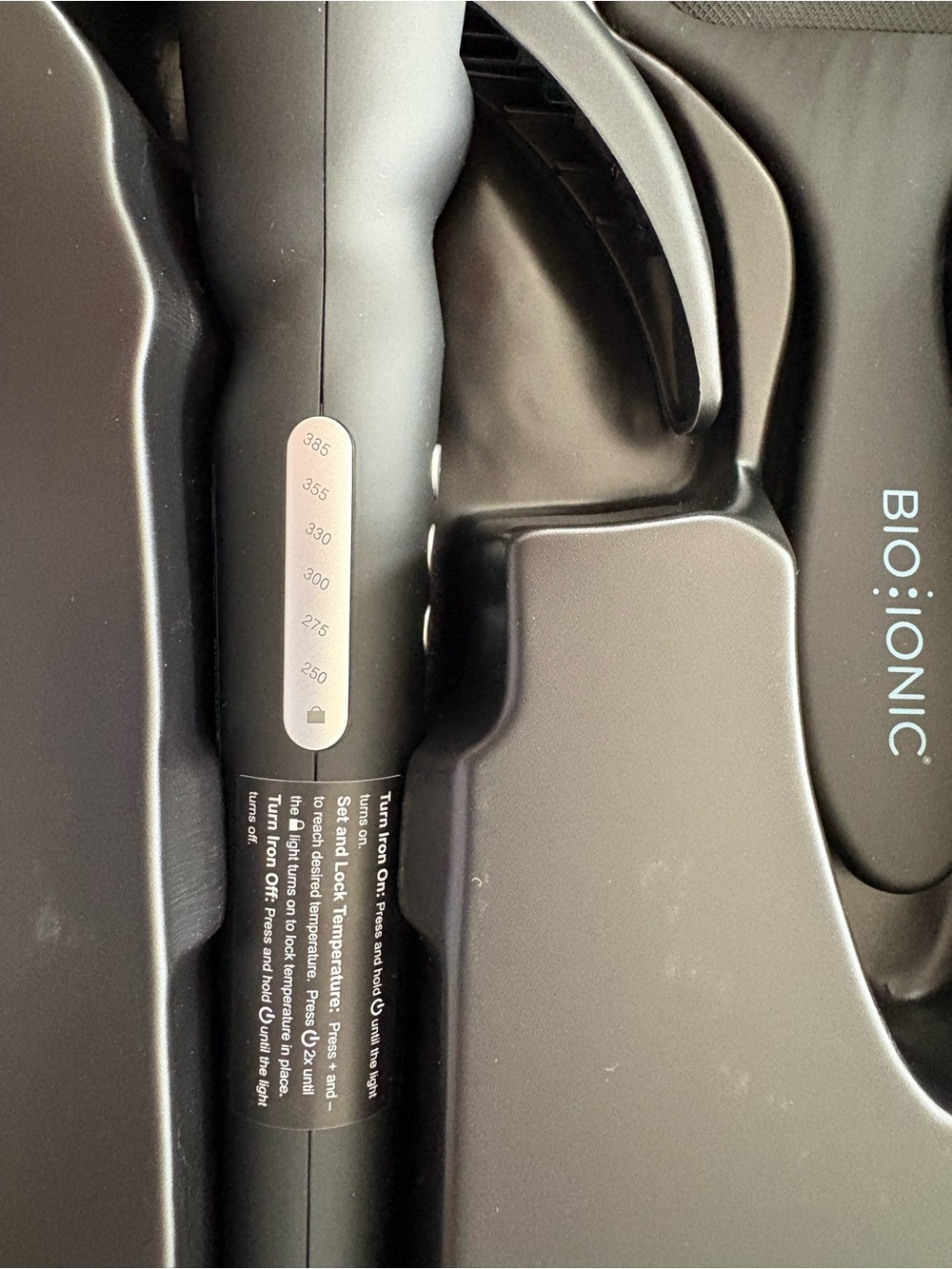 Bio Ionic Graphene Max 1.25" Curling Iron - Blue - Picture 4 of 5